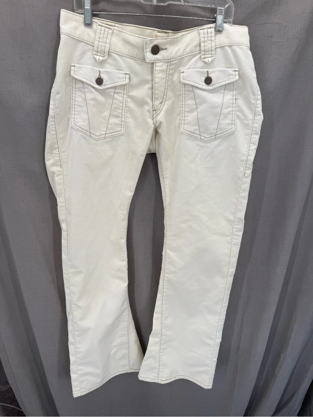 Levi’s Vintage Y2K 504 Slouch Flare White Corduroy Low Rise Jeans 13M